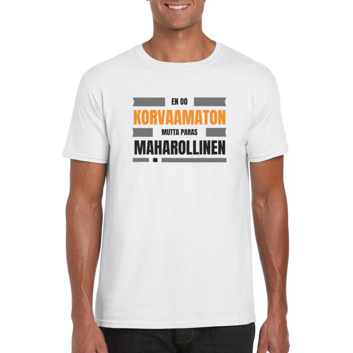Huumoripaita En oo korvaamaton - T-paita - Image 1