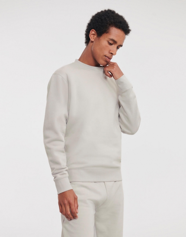 216_00_129_m-2023_02.jpg_l Russell Authentic College - Image 3